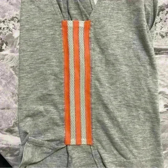 Adidas Women's Sleeveless Hooded Zip Up Vest Gray- Orange size XS Active Running - Picture 6 of 9